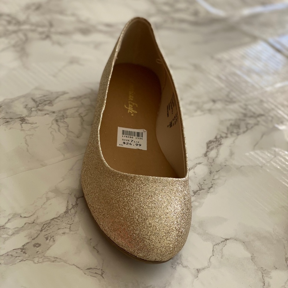 American Eagle By Payless Gold Flats